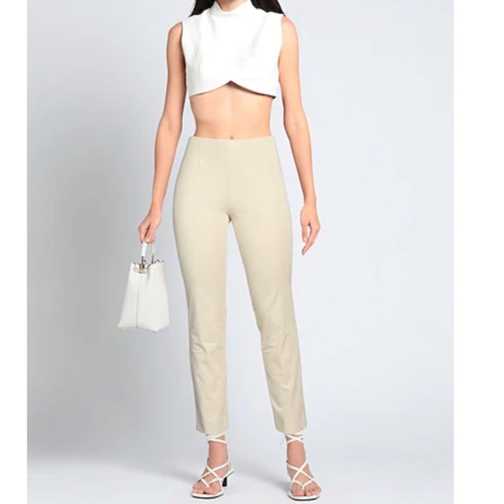 Seductive Women Pants "Sabrina" Style Size 4 Beige Slim fit Cropped Leg